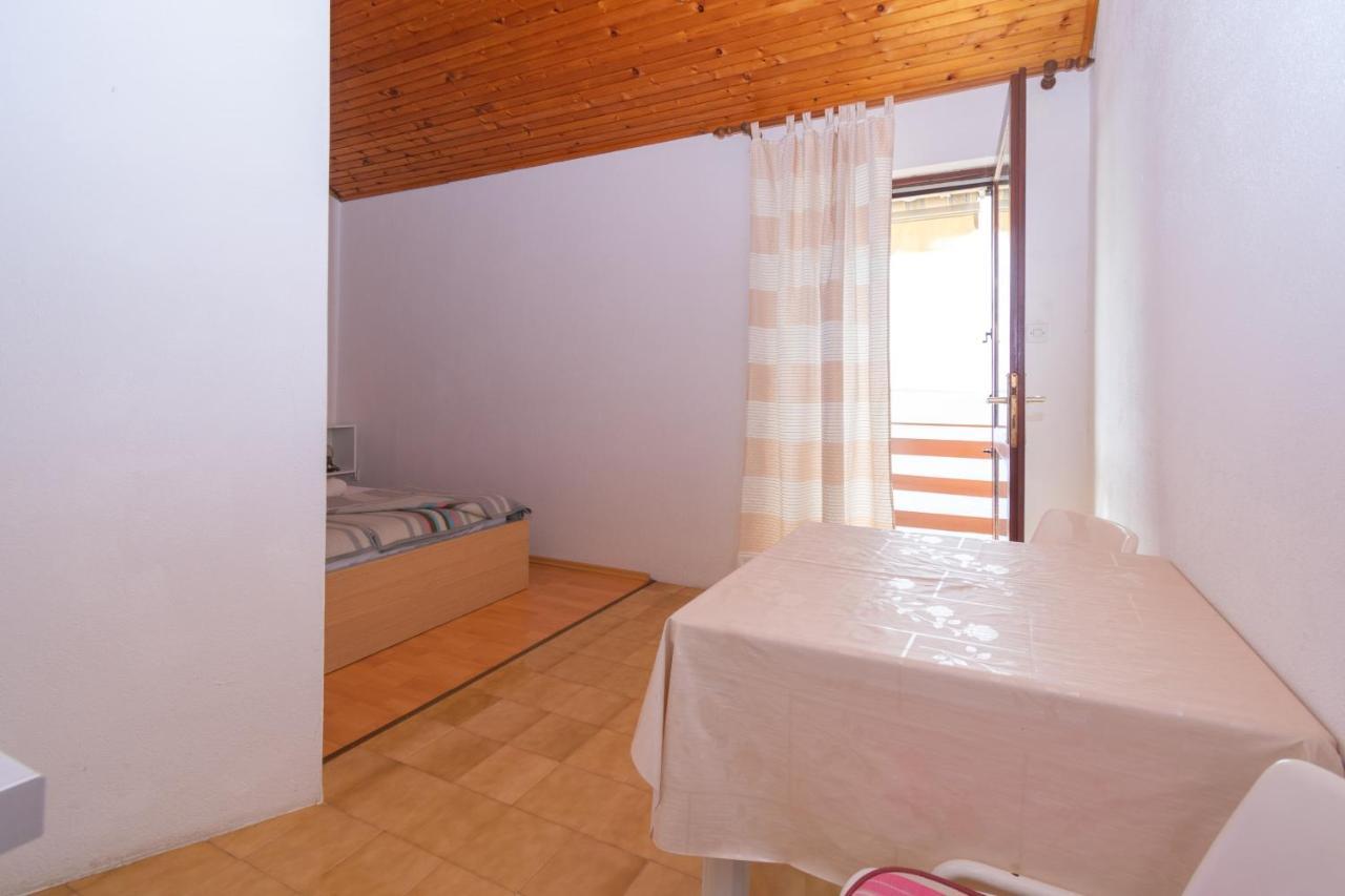 Studio Mandre 4101C Kolan Kültér fotó